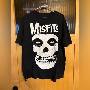 Classic Skull Misfits Black Band Graphic T-Shirt -XLarge